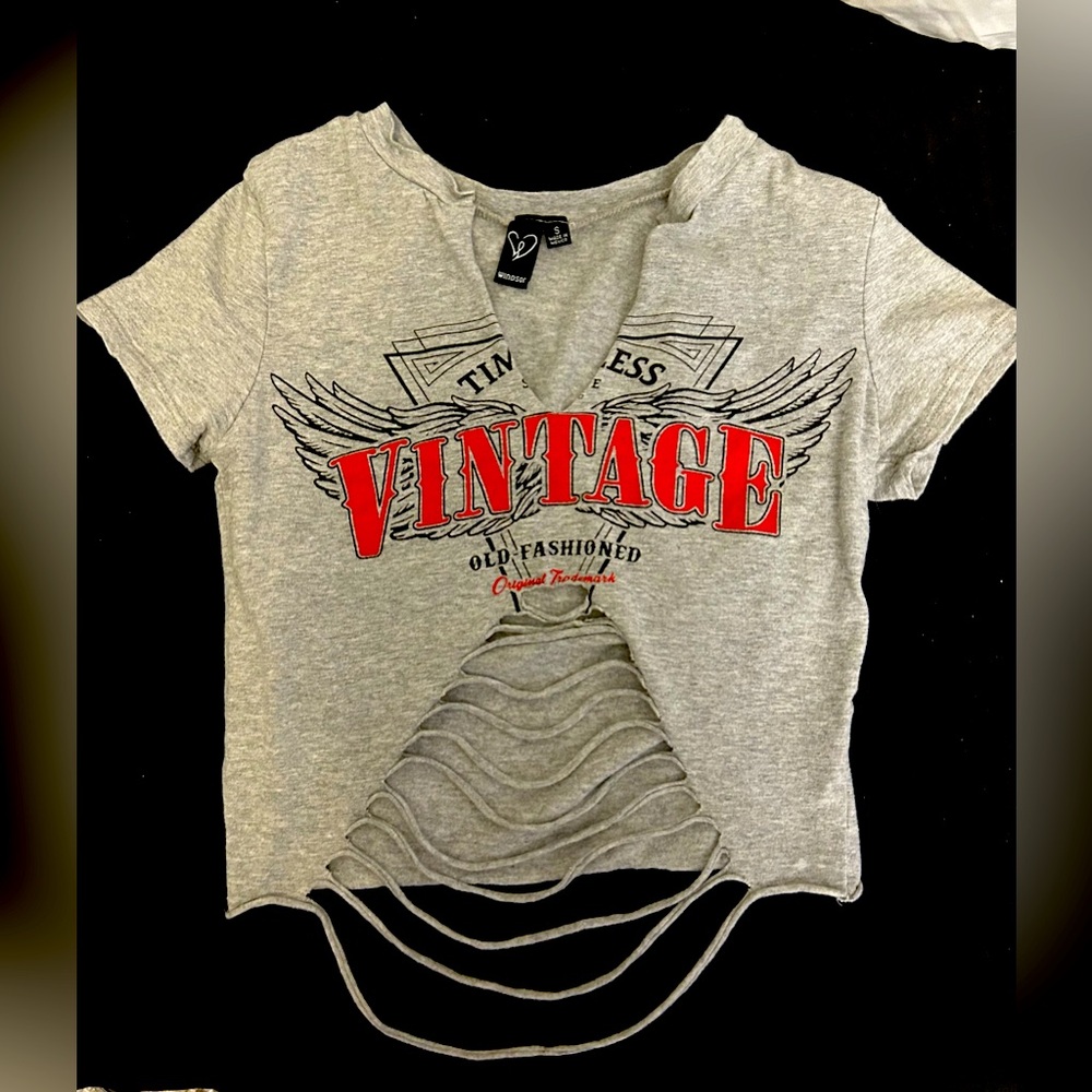 Cute crop top❣️